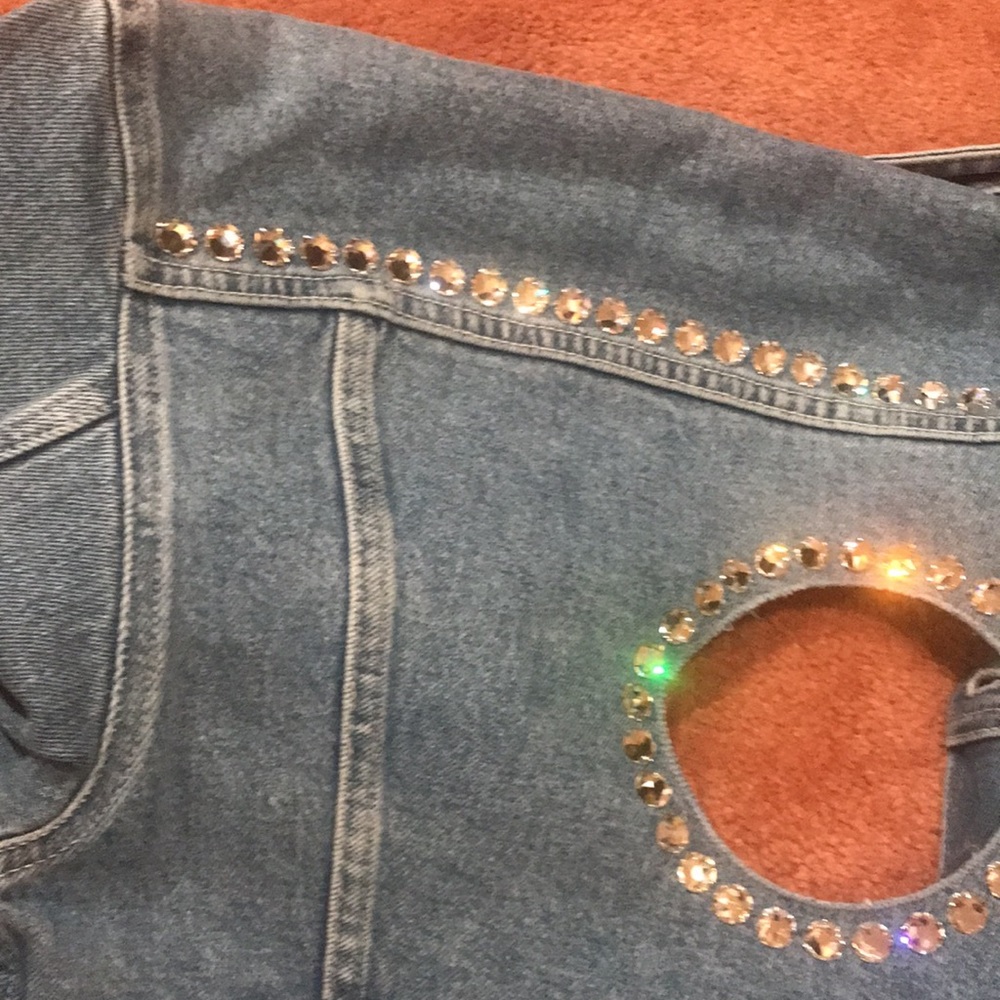 7 for all mankind Jean jacket  with Swarovski element . Watch the video please - Picture 10 of 17